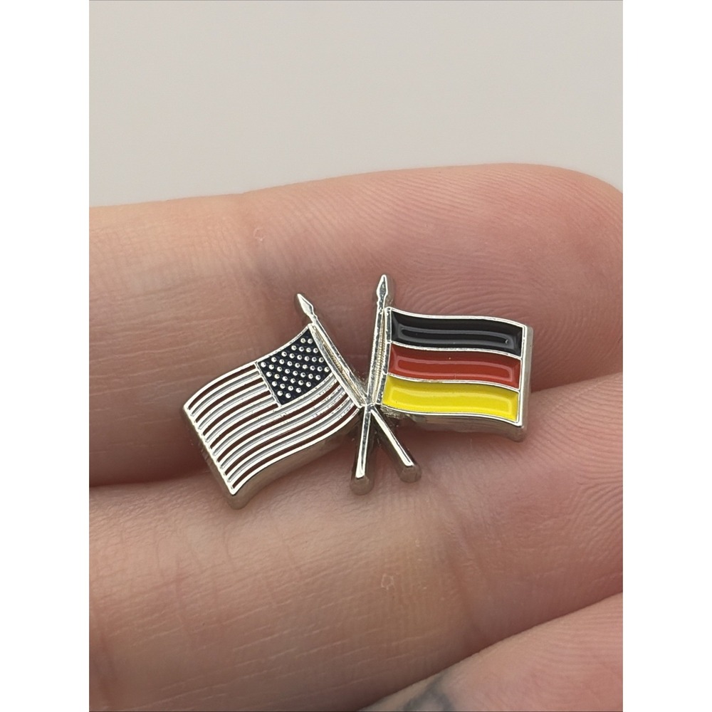 USA American German Crossed Flags Germany Lapel Hat Pin
